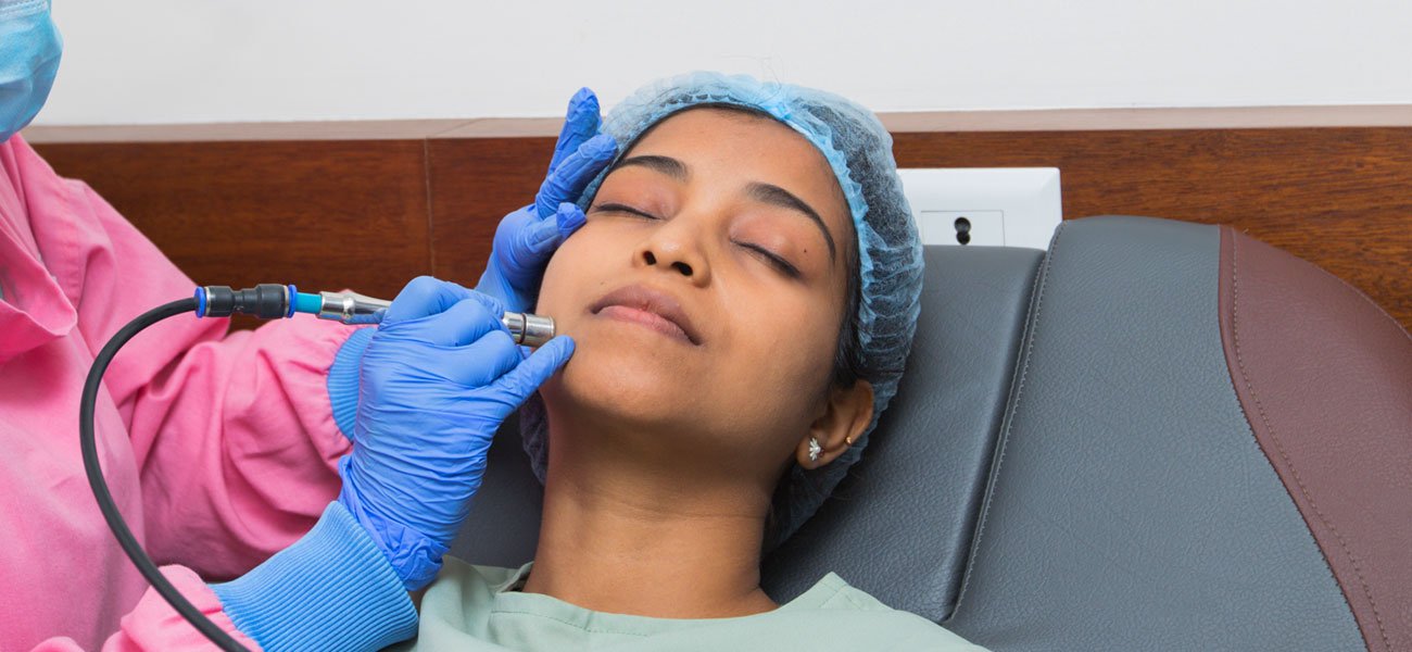 Skin treatment in progress at Dermatome Skin & Lasers, Palakkad